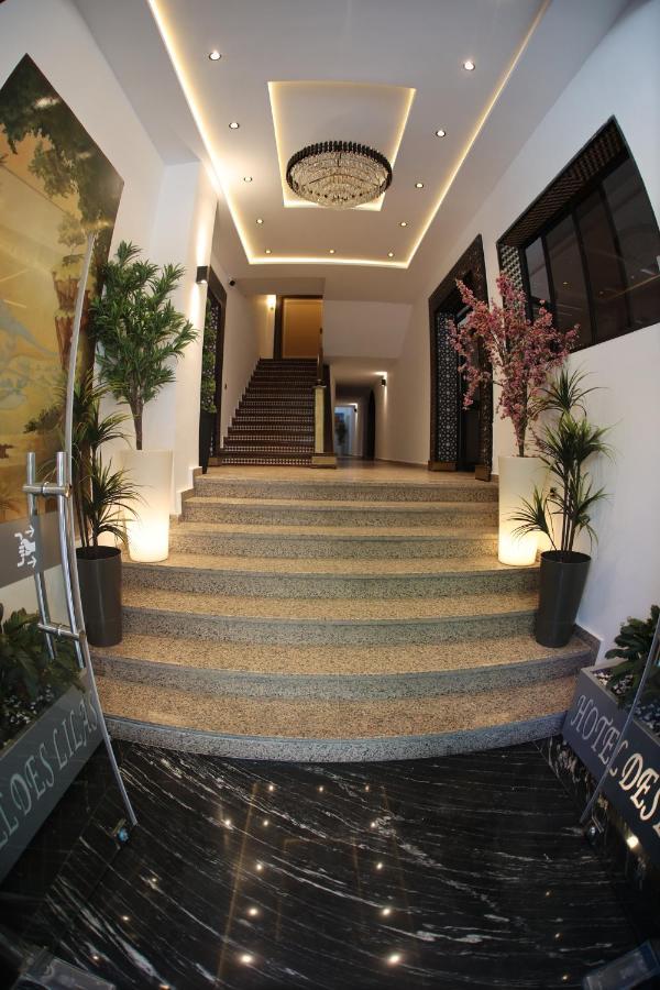 Hotel Des Lilas Уджда Екстериор снимка